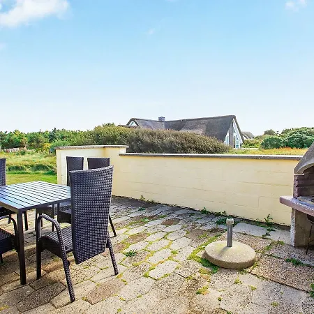 Casa de Férias Two-bedroom Holiday In Svenshogen
